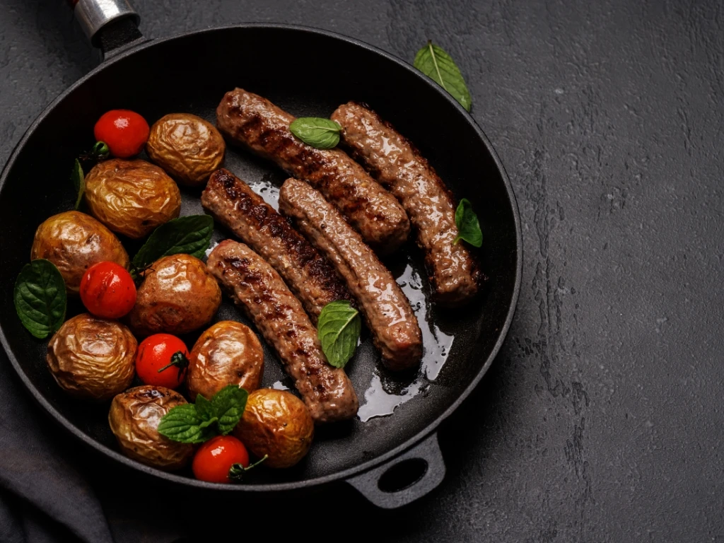 Turkey sausage and vegetable skillet