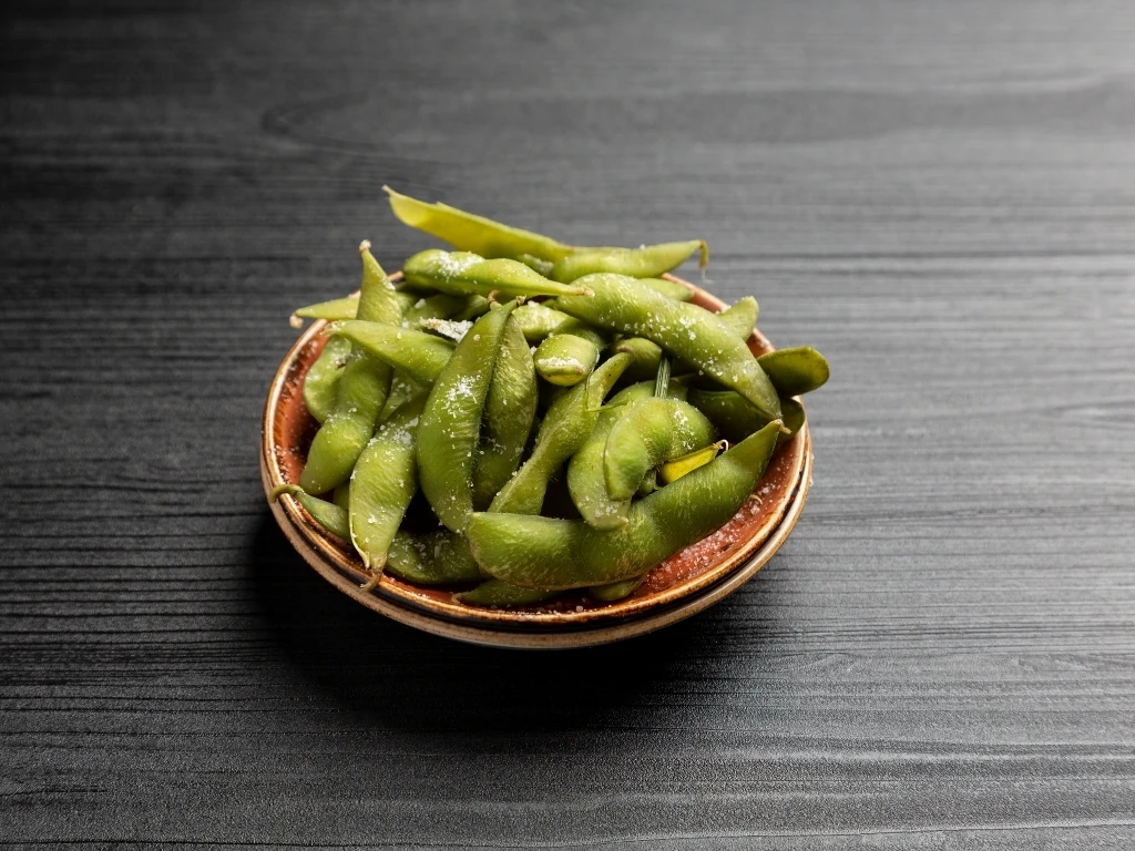 Small serving of edamame
